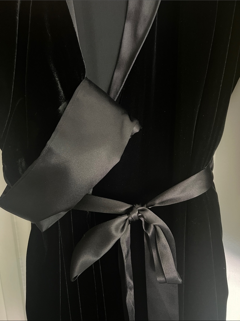 Nordstrom Black Velvet Long Robe with Satin Trim. Size M/L - Picture 2 of 3